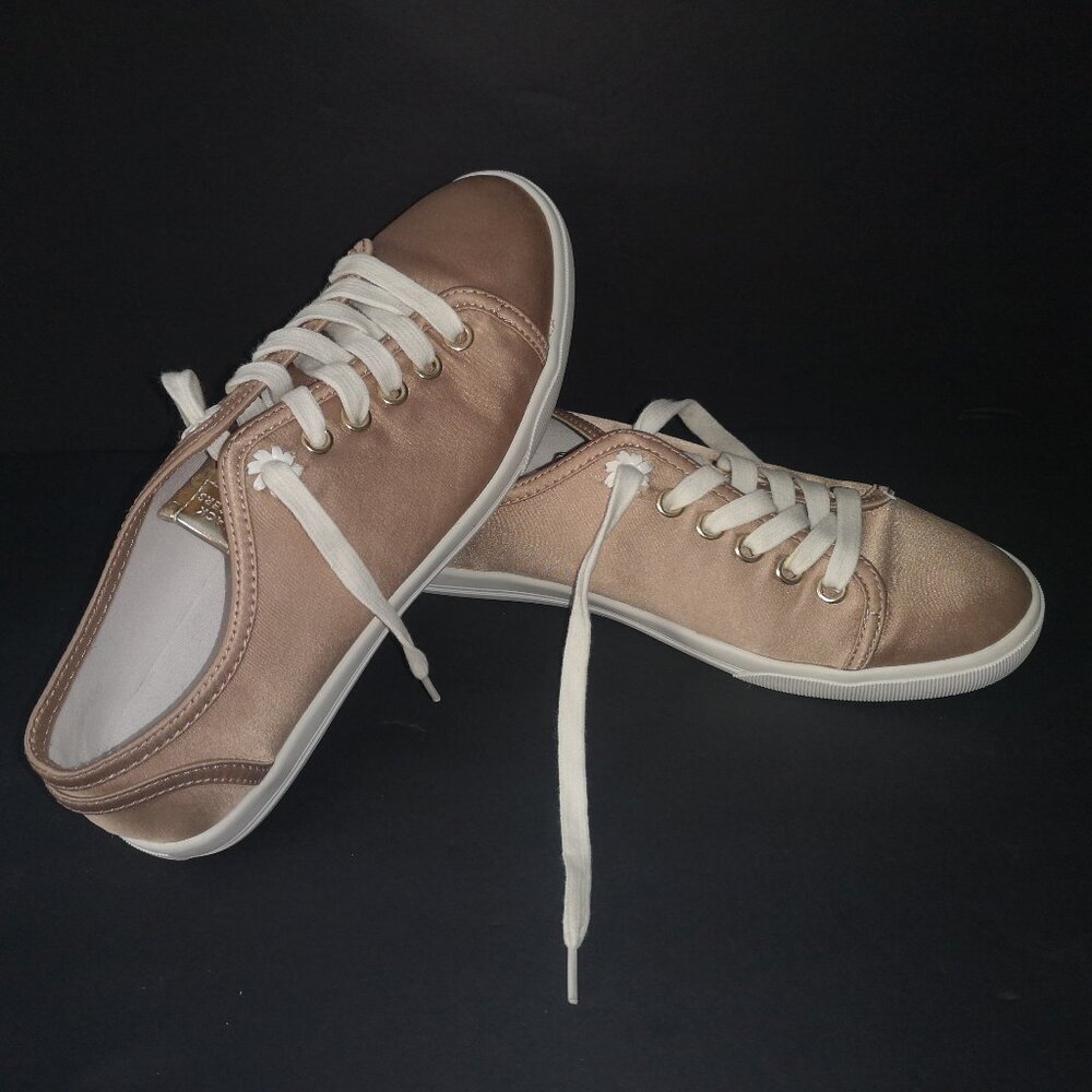 Jack Rogers Lia Ladies Size 7B Champagne Color Lace Closure Sneakers